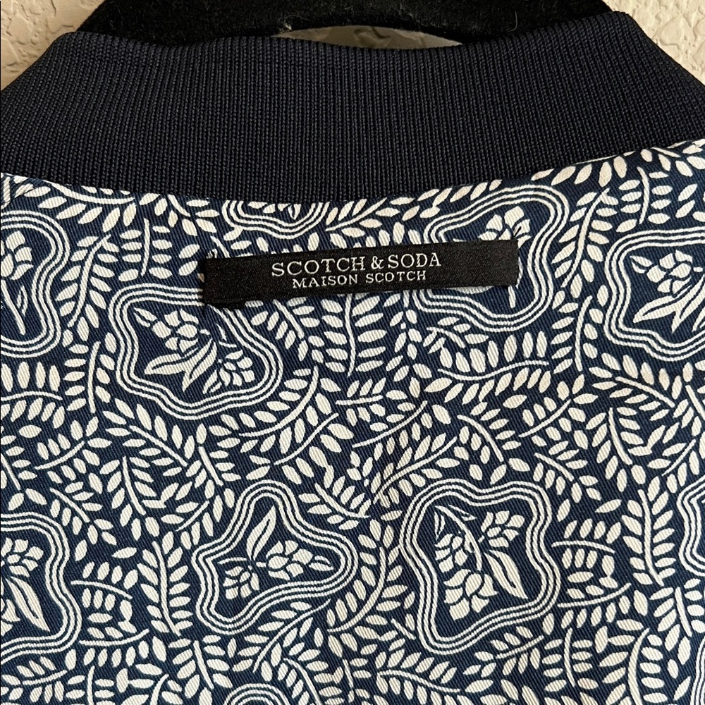 SCOTCH & SODA MAISON SCOTCH Reversible Bomber Jacket - Picture 11 of 14